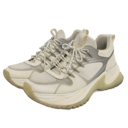 Louis Vuitton Run Away Pulse Line Monogram Sneakers Dad White 8.5 AA