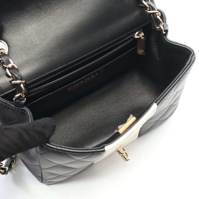 Chanel Shoulder Bag Mini Matelasse Black White Lambskin Mini Matelasse Bicolor