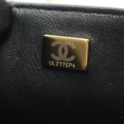 Chanel Shoulder Bag Mini Matelasse Black White Lambskin Mini Matelasse Bicolor