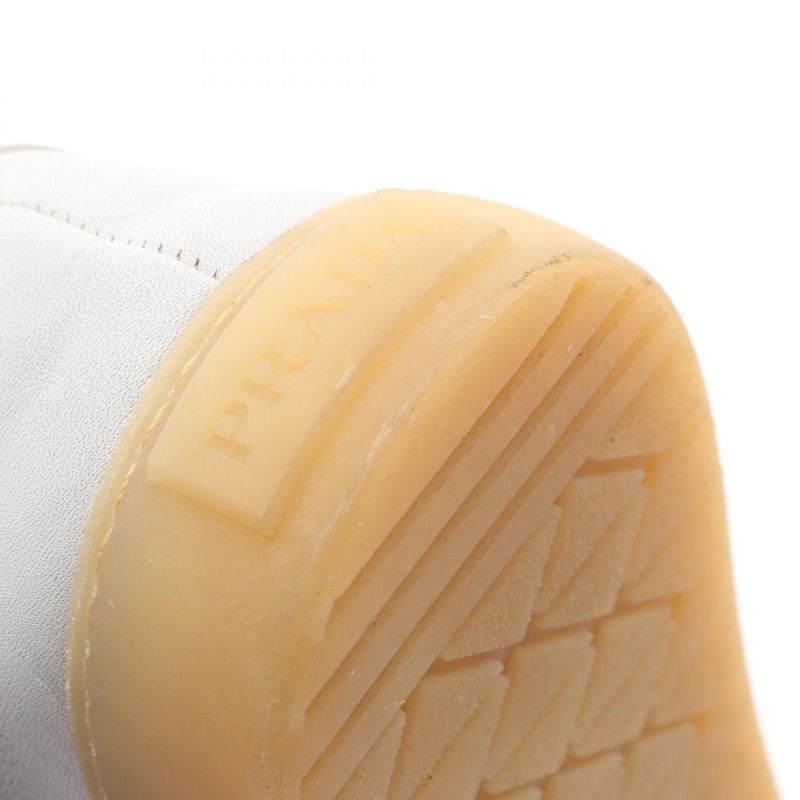 Prada Sneakers Triangle Logo Distressed Processing 2ee413 White Leather