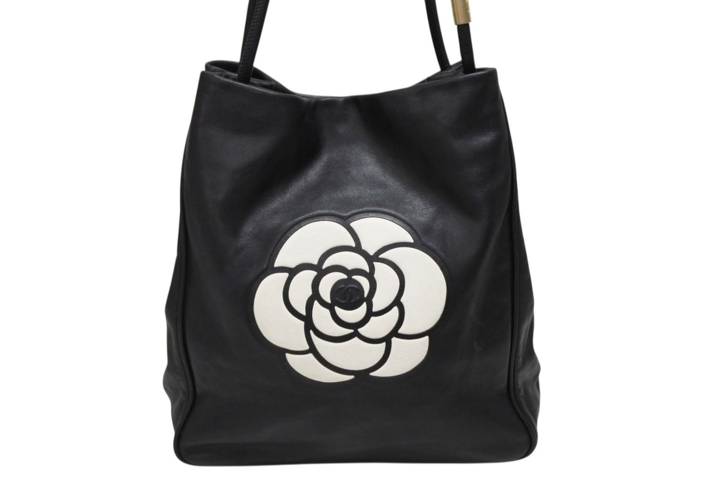 Chanel Camellia Logo Design Bag Black Leather Gold — view 2