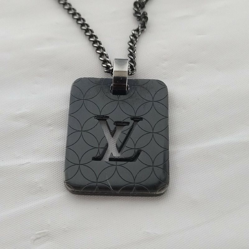 Louis Vuitton Pendentif PM Necklace