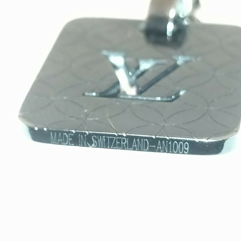 Louis Vuitton Pendentif PM Necklace