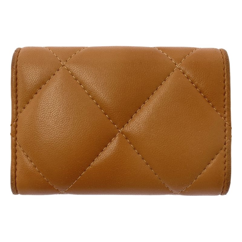 Chanel | Chanel 19 D'isneuf Matelasse Tri-fold Lambskin Compact Wallet | Brown