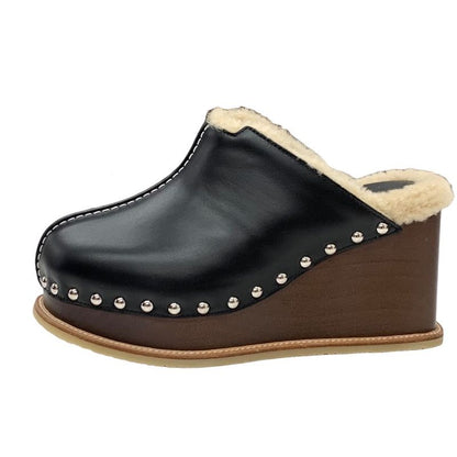 Unused Hermes Earth Sandals Shoes Leather Shearling Wood Black Sabot Mule Studs