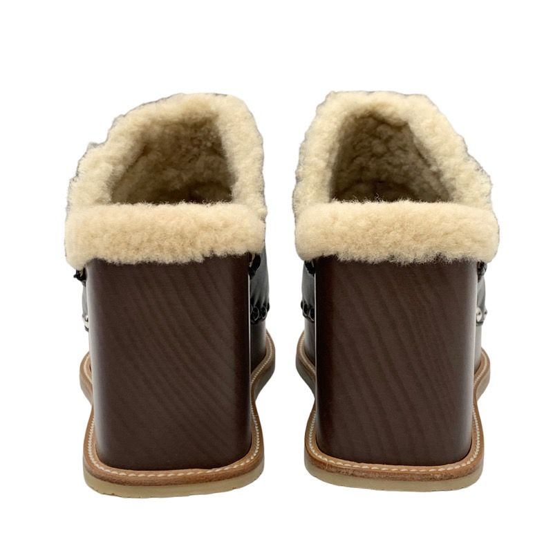 Unused Hermes Earth Sandals Shoes Leather Shearling Wood Black Sabot Mule Studs