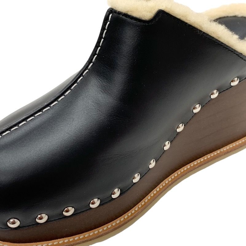 Unused Hermes Earth Sandals Shoes Leather Shearling Wood Black Sabot Mule Studs