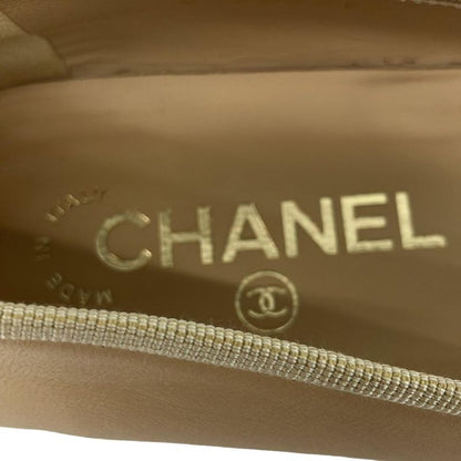 Chanel Flat Shoes 35 C Women's - G02819 Beige X Black Coco Mark Leather