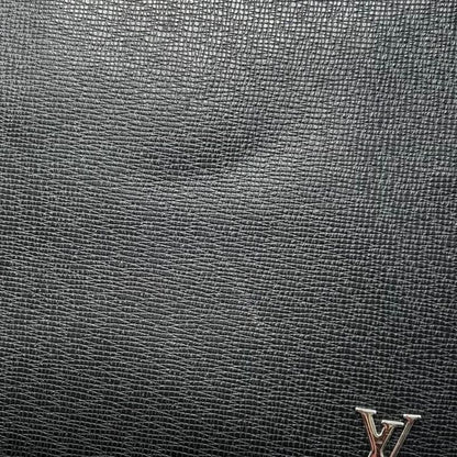 Louis Vuitton Clutch Bag Pochette -voyage M30450 Taiga Noir Black Louis Vuitton