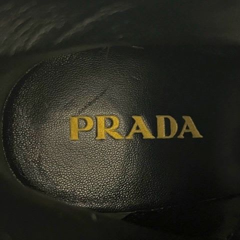 Prada Short Boots Chunky Heel Round Toe Stats 34.5 Brown