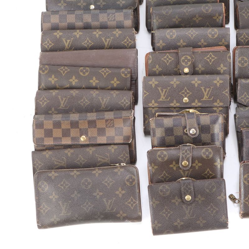 Summary 40-piece Set Louis Vuitton Damier Epi Leather Long Wallet Bi-fold