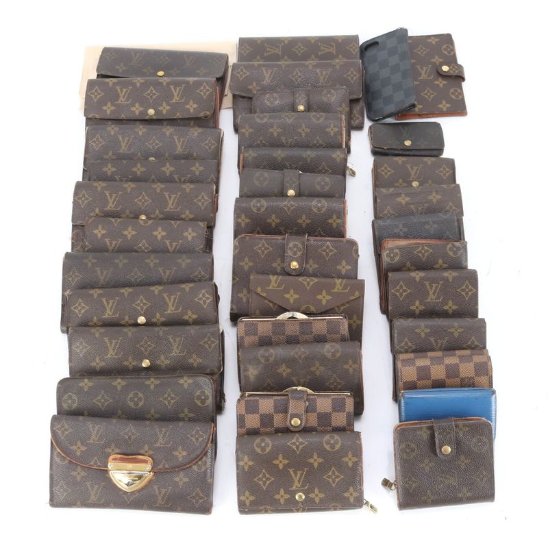 Summary 35-piece Set Louis Vuitton Monogram Damier Leather Long Wallet Bi-fold