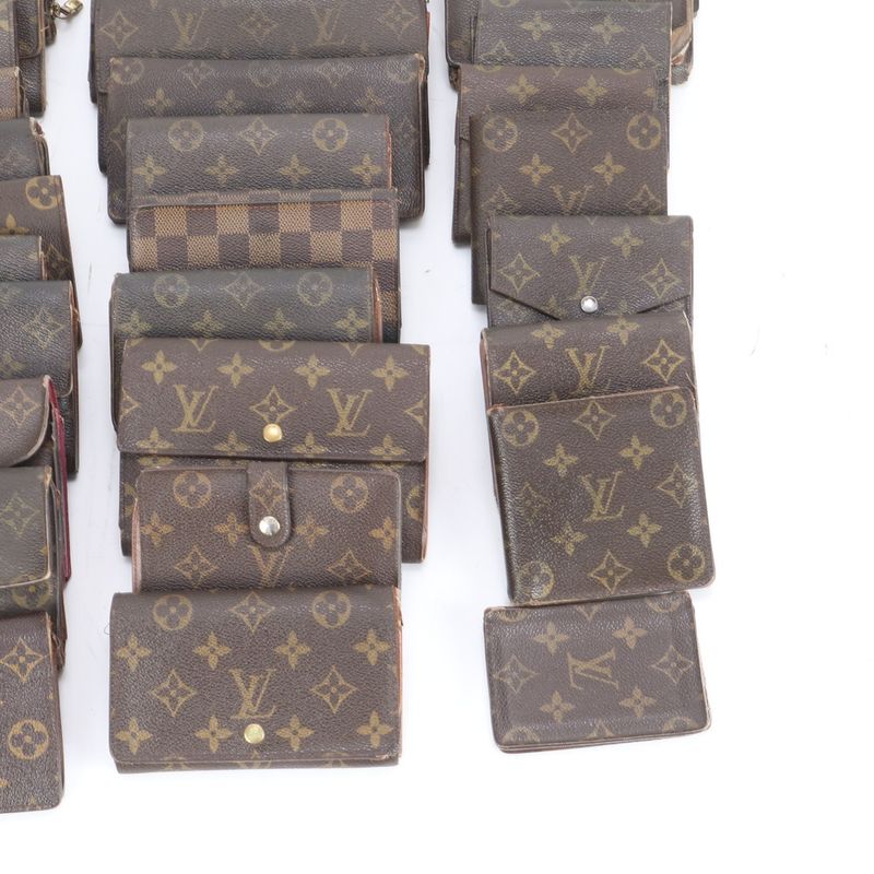 Summary 30-piece Set Louis Vuitton Monogram Damier Leather Long Wallet Bi-fold