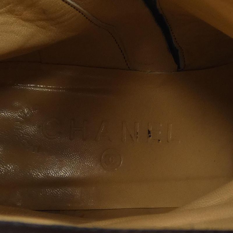 Vintage Chanel A22613y01648 Boots