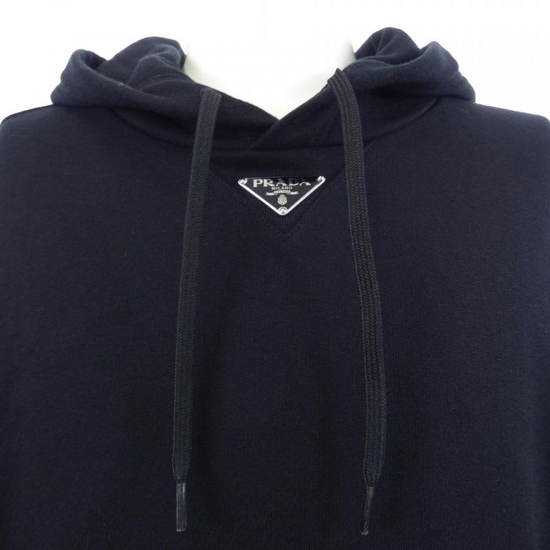 Prada Triangle Logo Ujl 45 B SOOO 11 CC Hoodie