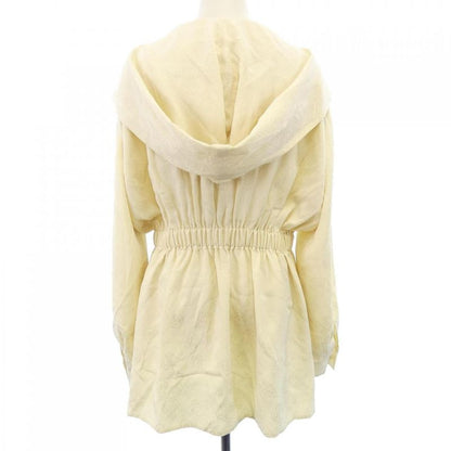 Chanel Size 38 Beige Shirt