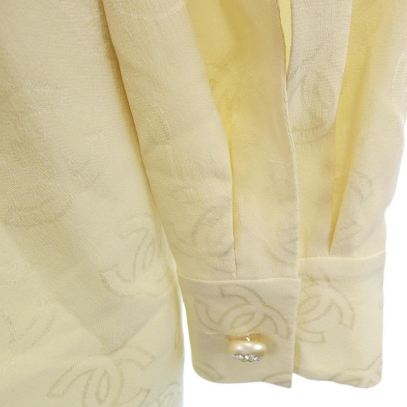 Chanel Size 38 Beige Shirt