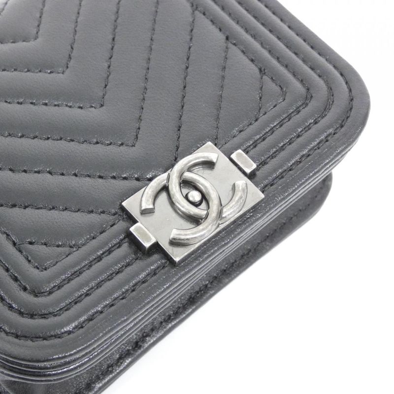 Chanel Boy Chanel Line Ap2302 Waist Bag