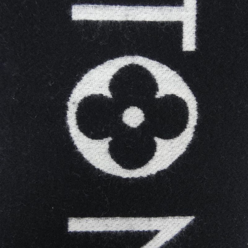 Louis Vuitton M92428 Muffler