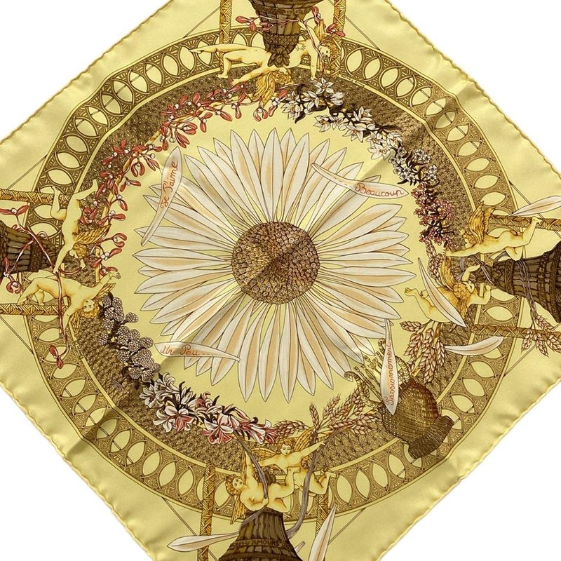 Hermes Scarf Petit Carre Light Yellow X Brown X Multi Amours Sunflower