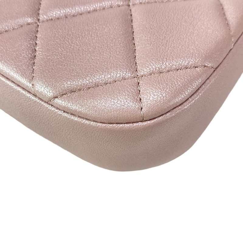 Chanel Shoulder Bag Matelasse Ap3847 Light Pink Gold Hardware Chain Shoulder