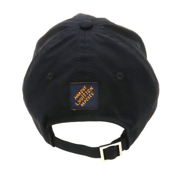 Louis Vuitton Cap Signature M5149