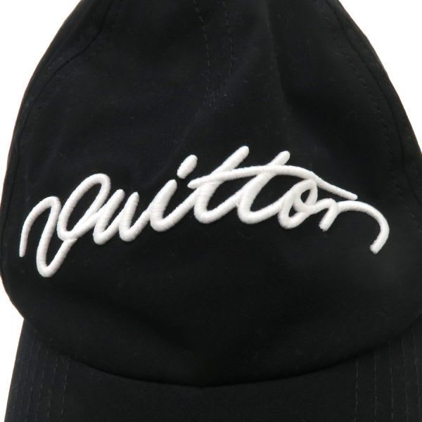 Louis Vuitton Cap Signature M5149