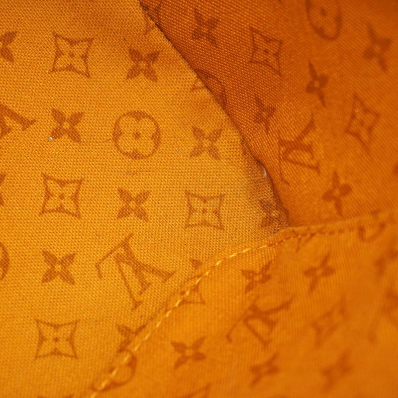 Louis Vuitton Tote Bag Monogram ・giant LV Crafty Neverfull MM M56584 Cles MM
