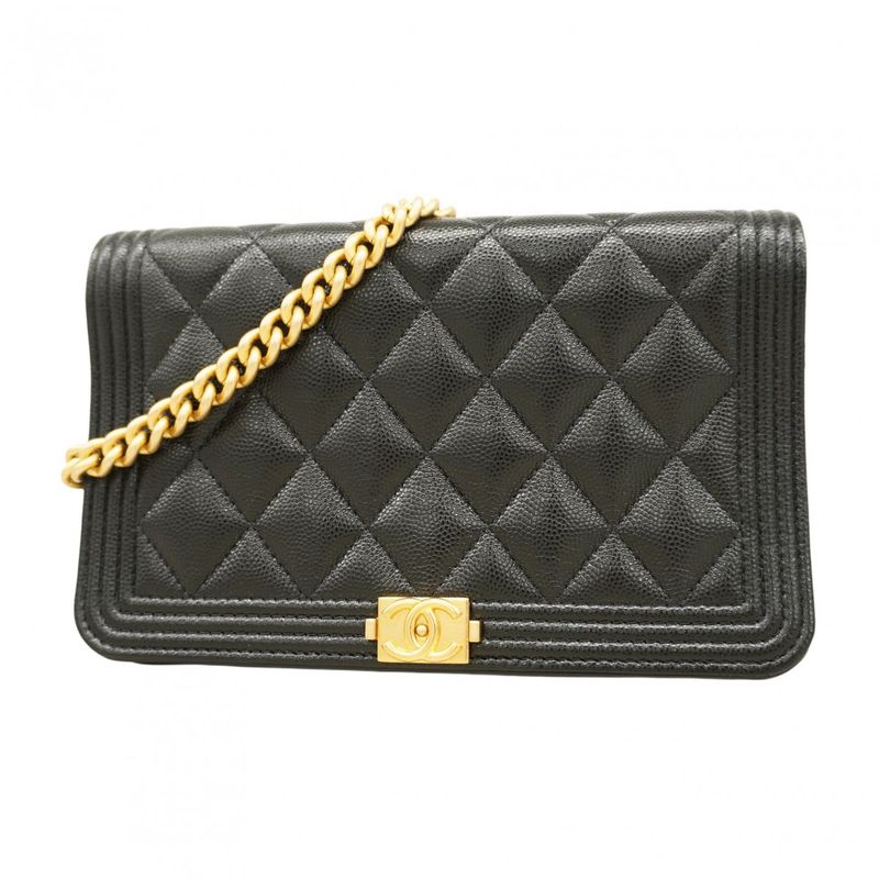 Chanel Shoulder Wallet Boy Chanel Caviar Skin Black Gold Hardware Women's