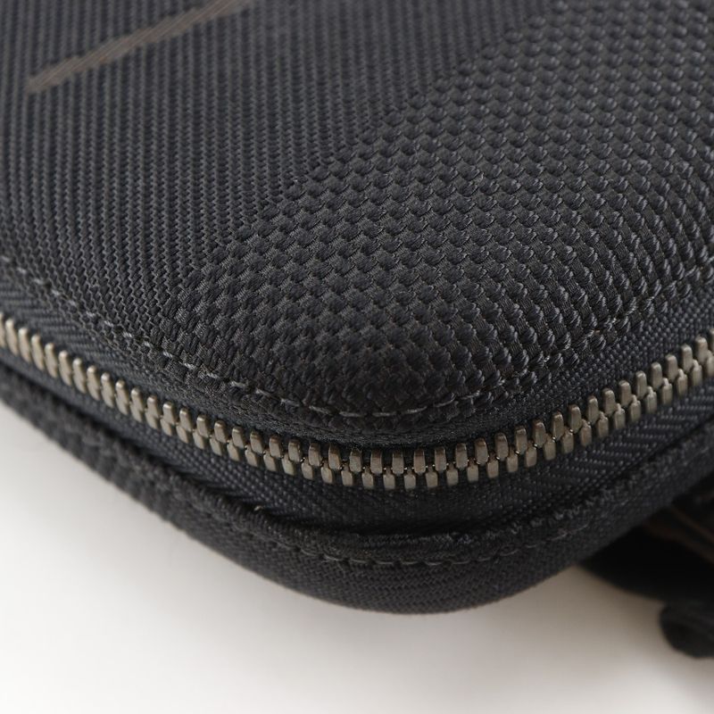 Louis Vuitton Maje Body Bag Damier Geant Canvas Noir Black Men's Shoulder Bag