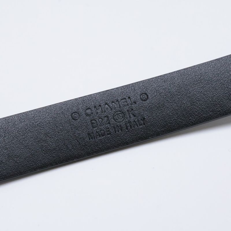 Same As Chanel B22K Here Mark Narrow Leather 75 30