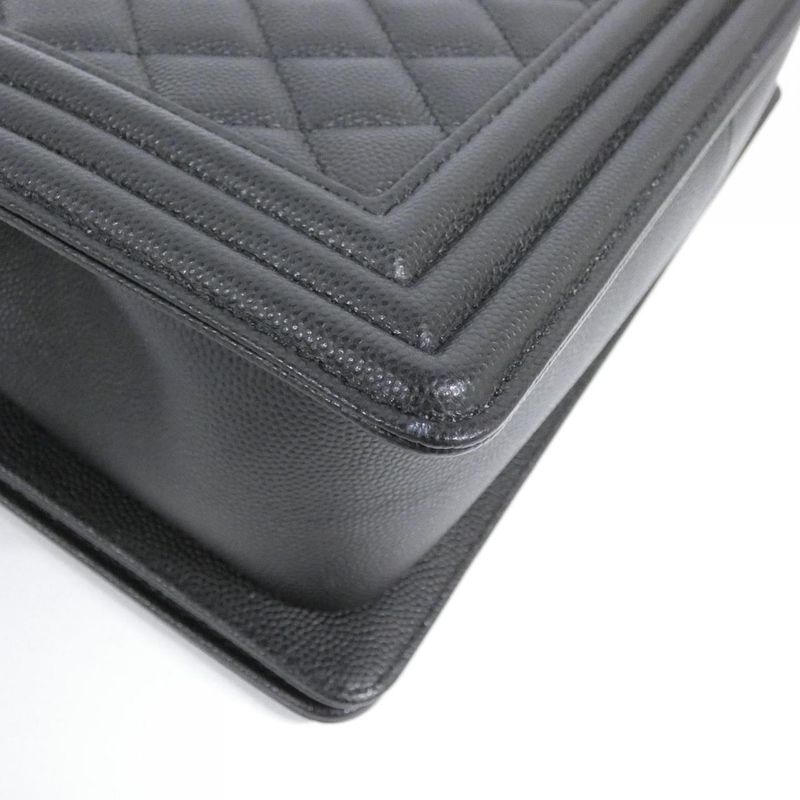 Chanel Boy Chanel Line 67086 Shoulder Bag