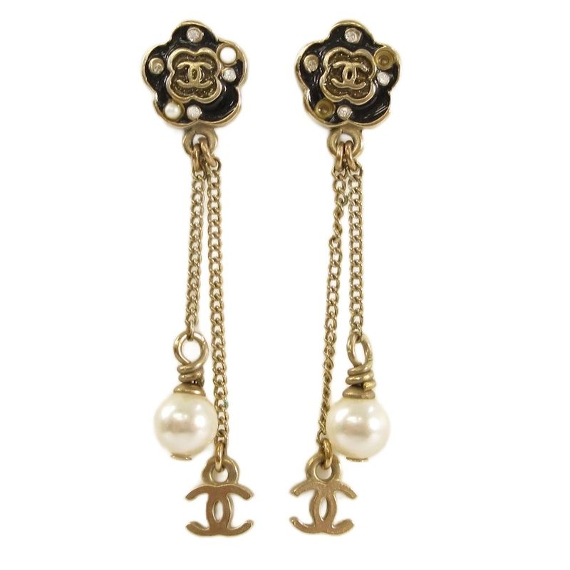 Chanel 07A Fake Pearl Coco Mark Camellia Earrings Gold Color AA
