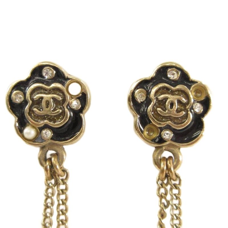Chanel 07A Fake Pearl Coco Mark Camellia Earrings Gold Color AA