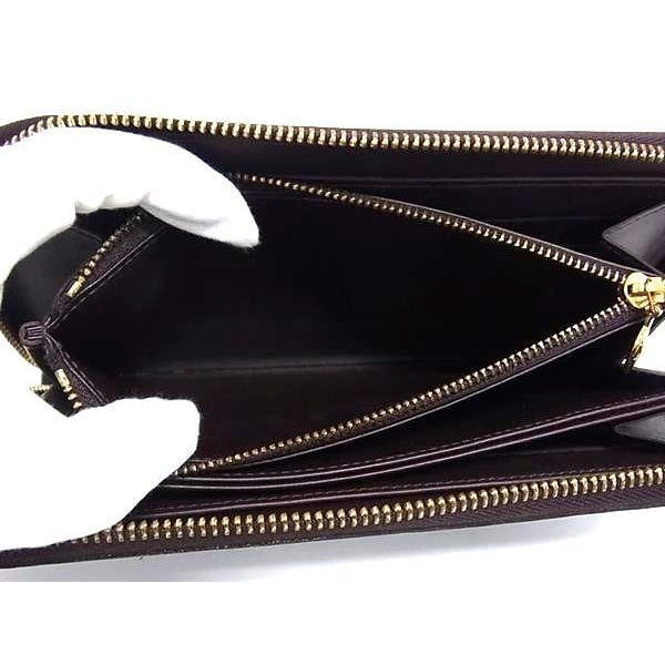 Louis Vuitton Wallet Zippy Amarant Monogram Vernis Round