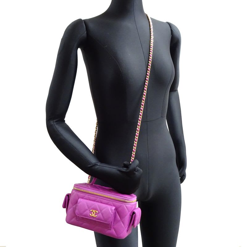 Chanel Chanel Shoulder Bag Vanity Case Ap3017