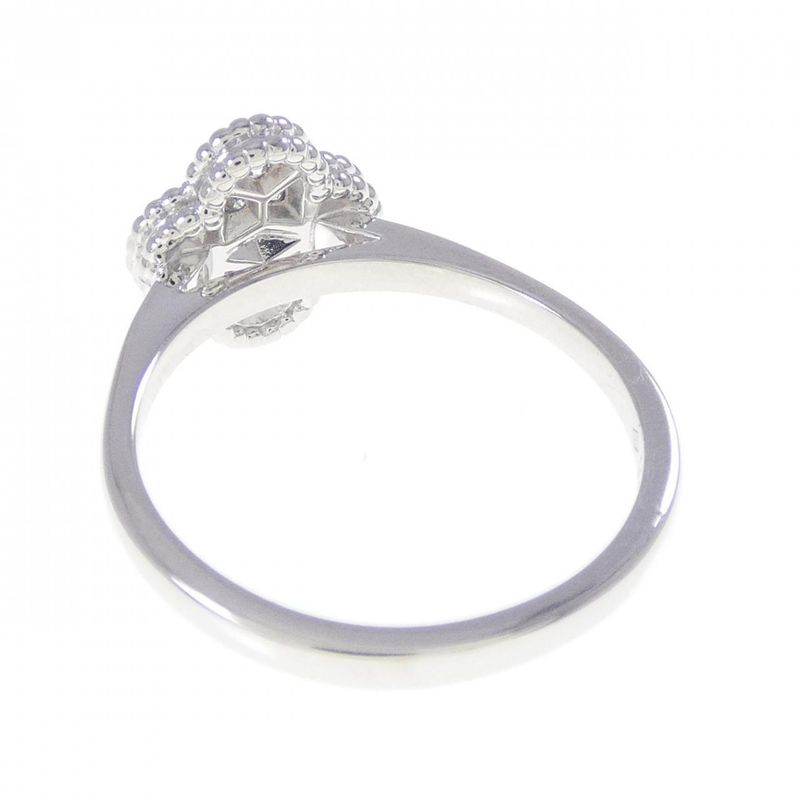 Van Cleef & Arpels Sweet Alhambra Ring