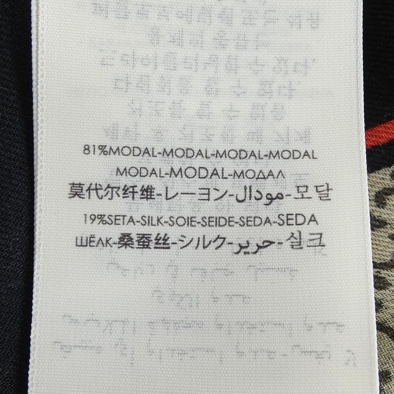 Gucci 551072 3ga40 Shawl