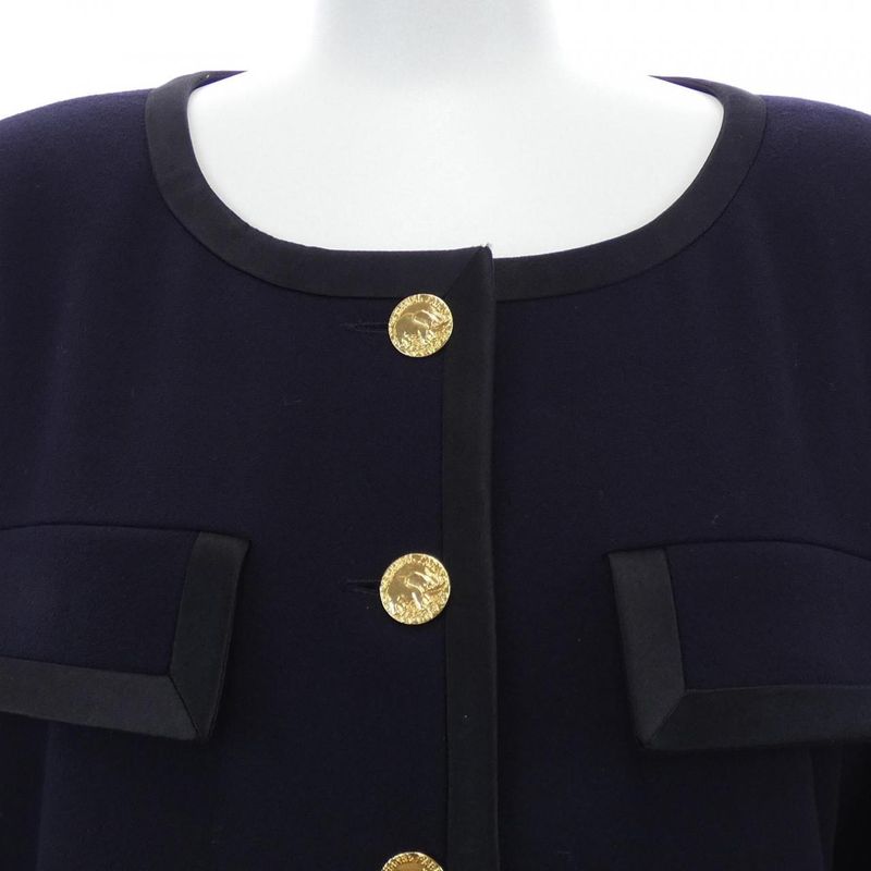 Vintage Chanel 20639 Suit