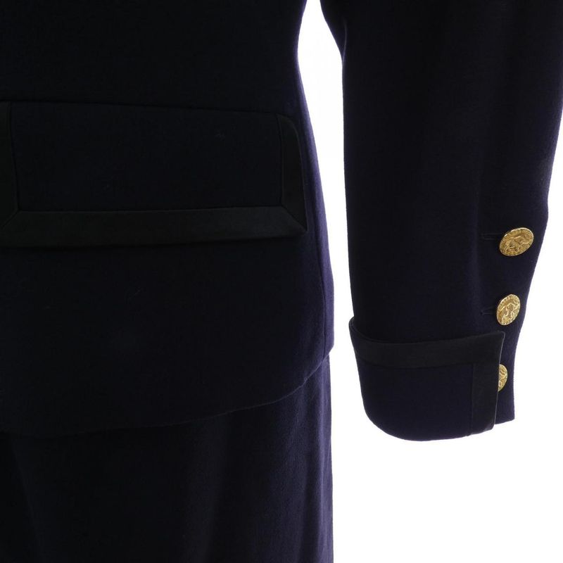 Vintage Chanel 20639 Suit