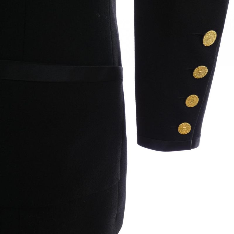 Vintage Chanel 20918 Suit