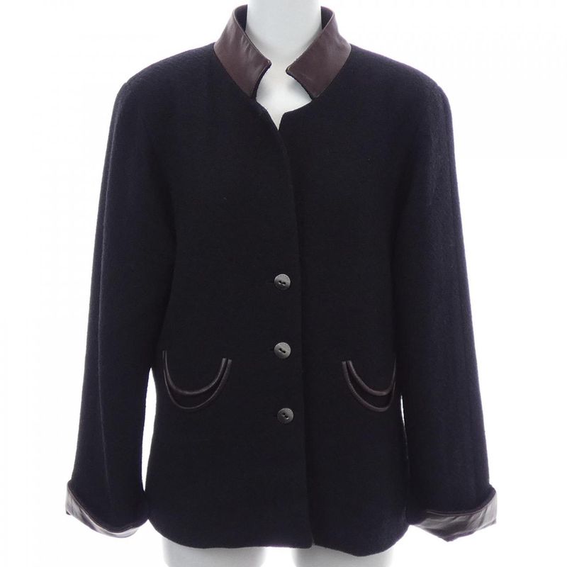 Vintage Chanel P15873v08866 00A Jacket