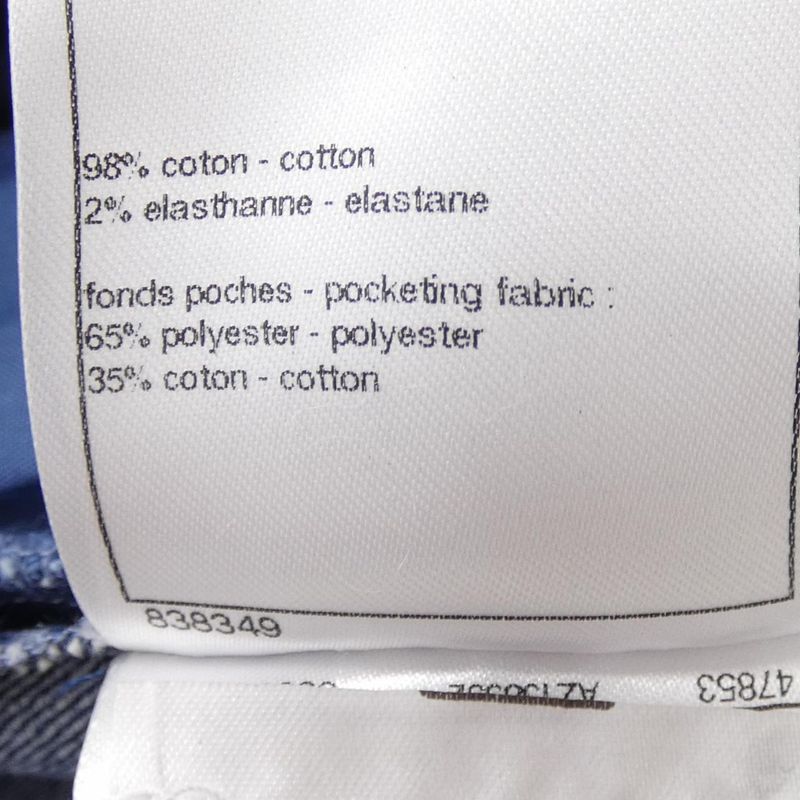 Chanel P62010v47631 19B Jeans