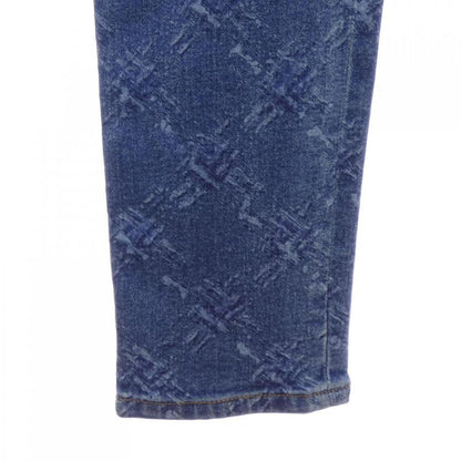 Chanel P62010v47631 19B Jeans