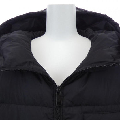 Prada Triangle Logo 29f430 S192 1WQ9 Down Coat