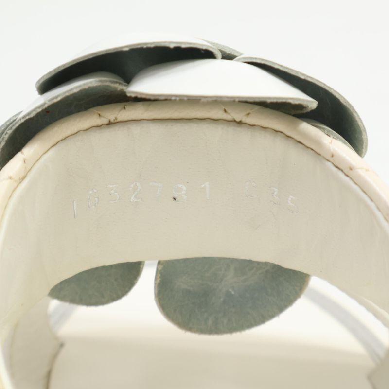 Chanel []ig32781 Camellia Motif Quilted Leather Chunky Heel Sandals 35C