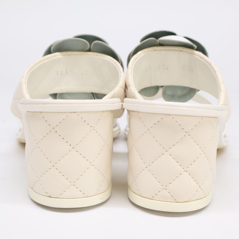 Chanel []ig32781 Camellia Motif Quilted Leather Chunky Heel Sandals 35C