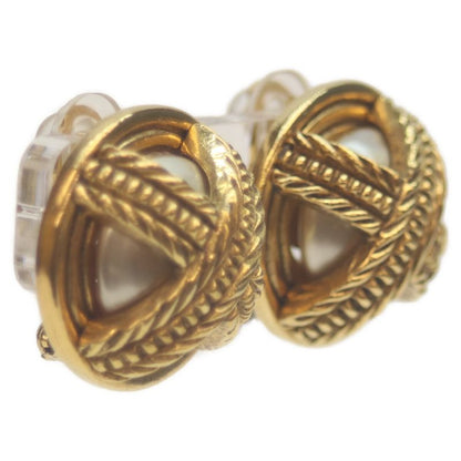 Chanel 23 GP Pearl Round Earring Gold