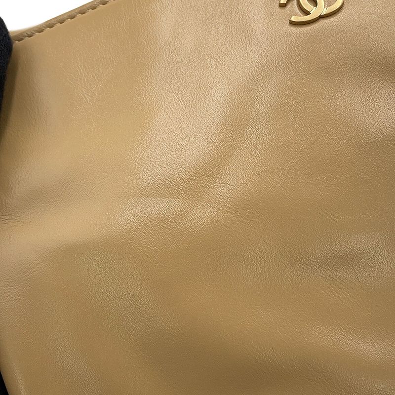 Chanel Handbag 22 Quilted Small Shiny Calf Leather