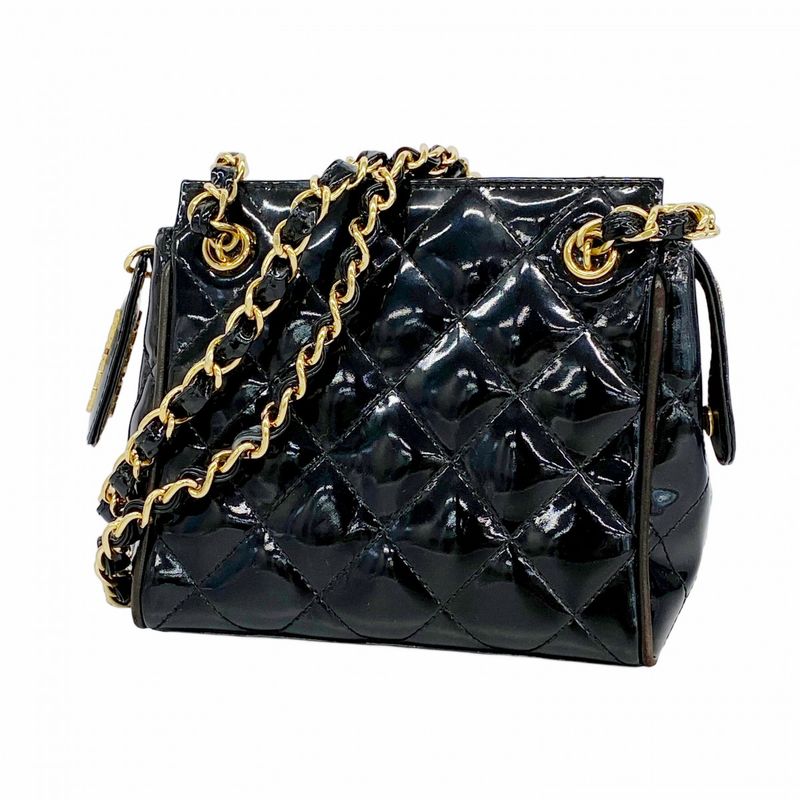 Chanel Shoulder Bag Matelasse Patent Leather Black Gold Hardware Women